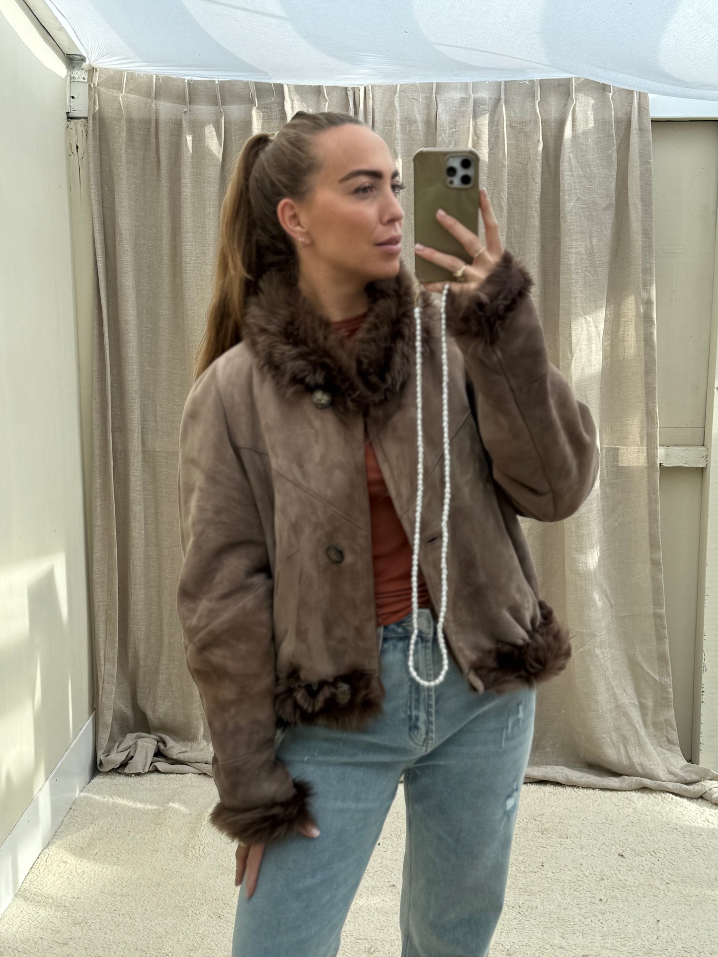 Vintage cropped lammy reversible maat M-XL taupe