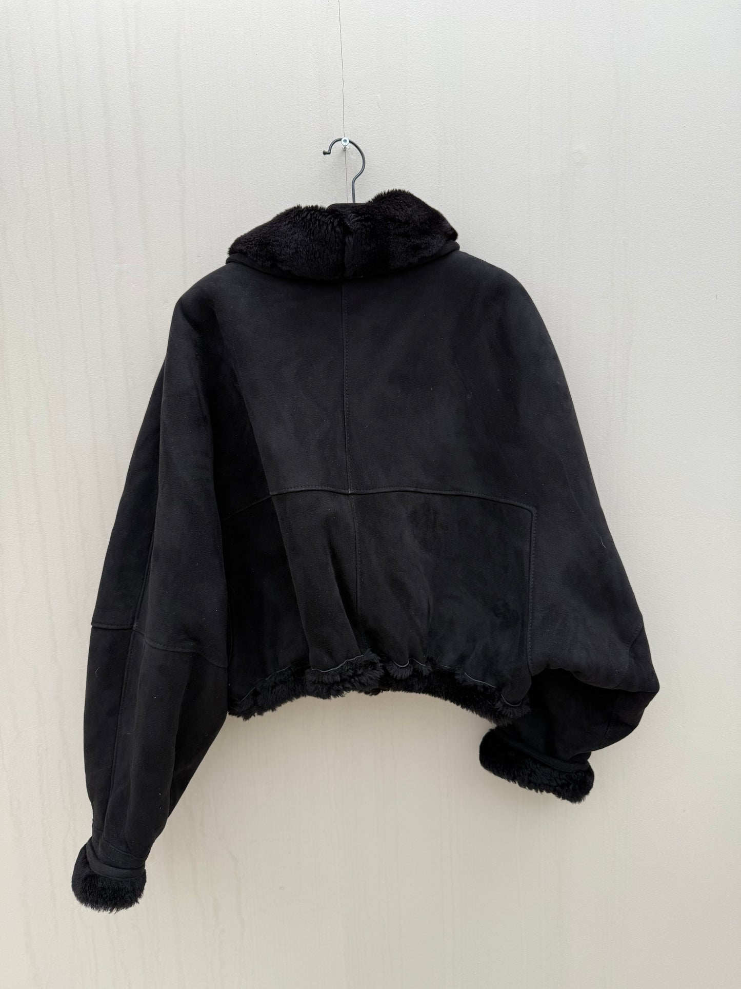 Vintage cropped reversible lammy coat zwart oversized