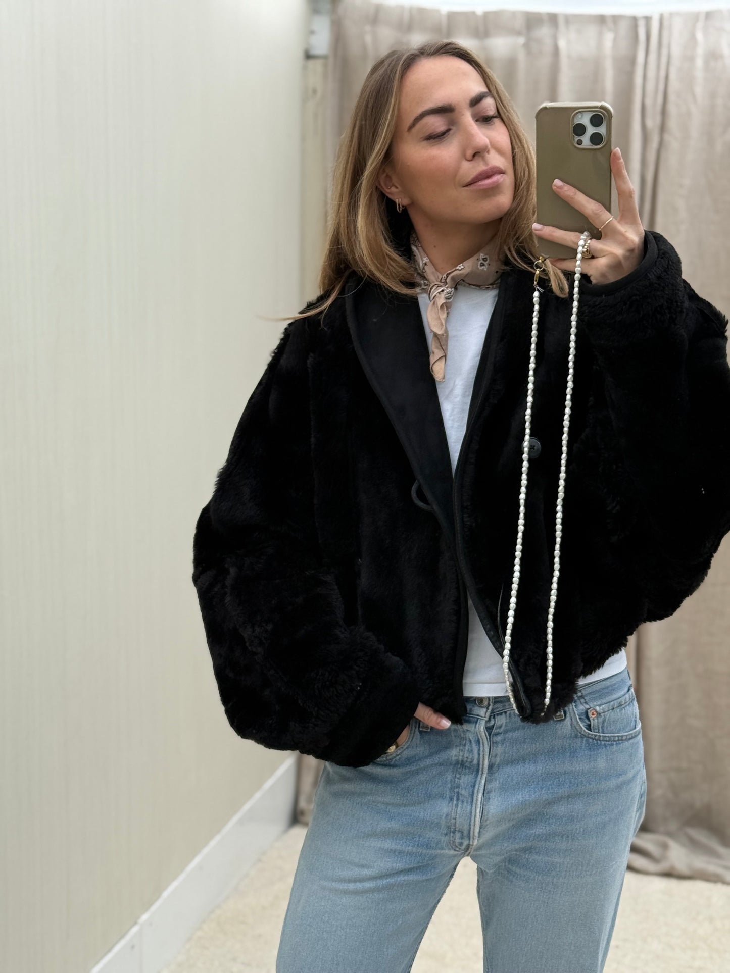 Vintage cropped reversible lammy coat zwart oversized