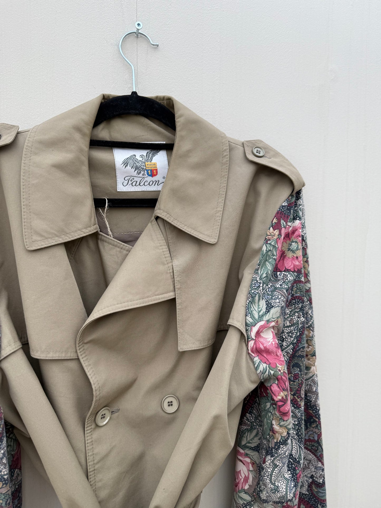 Vintage remade trenchcoat musthave herfst groen flowery