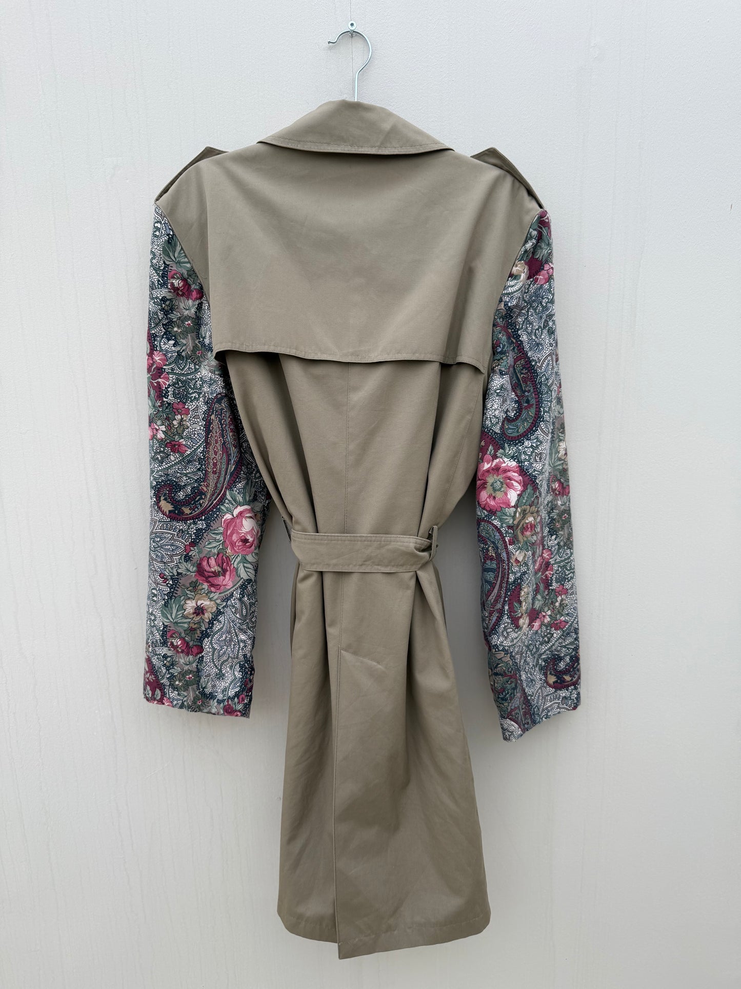 Vintage remade trenchcoat musthave herfst groen flowery