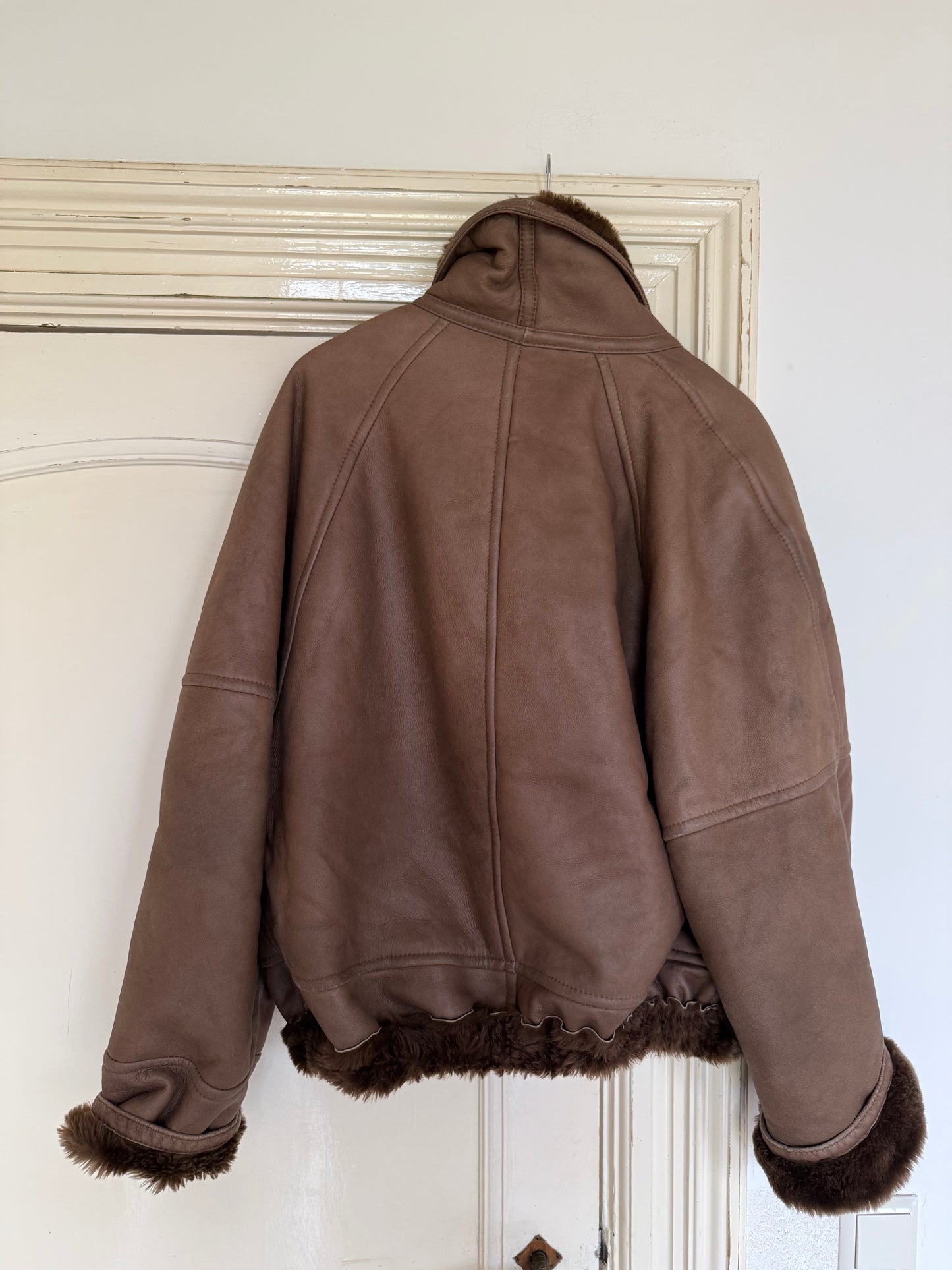 Vintage cropped lammy coat remade reversible bruin maat M-XL