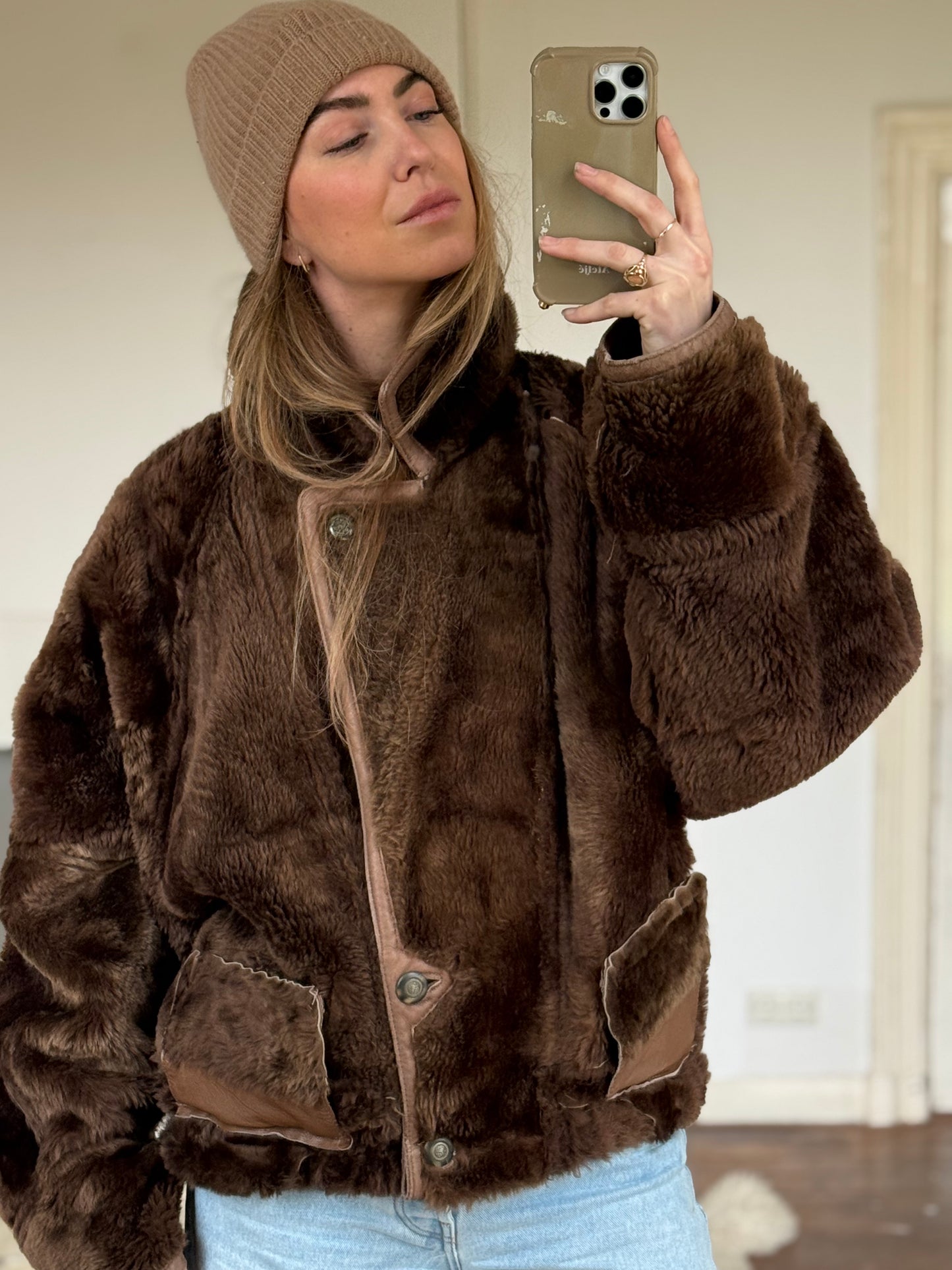 Vintage cropped lammy coat remade reversible bruin maat M-XL