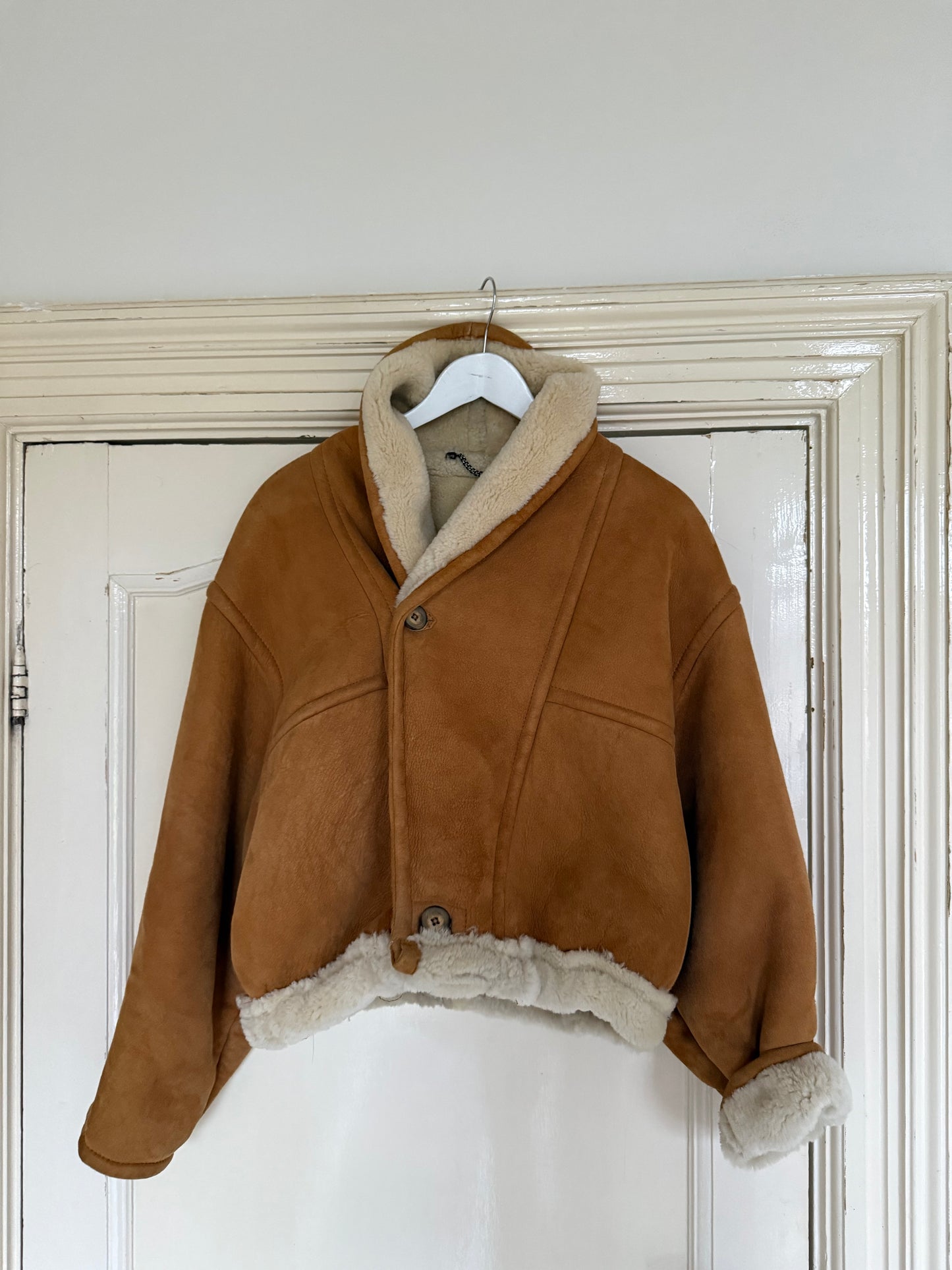 Vintage cropped lammy coat remade reversible bruin maat S-L