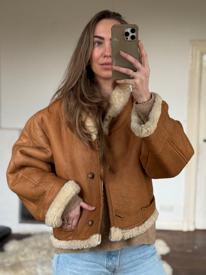 Vintage cropped lammy coat remade reversible bruin maat M-XL