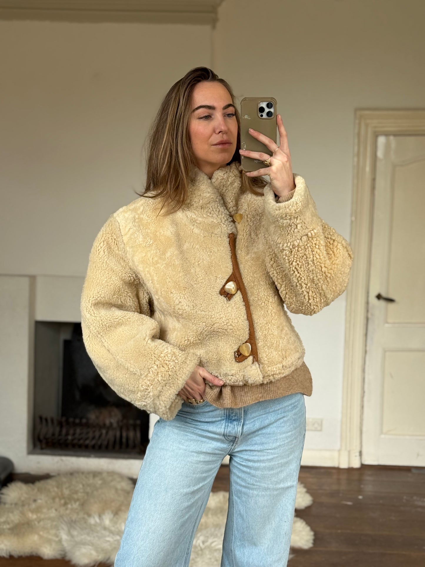 Vintage cropped lammy coat remade reversible bruin maat M-XL
