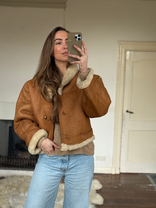 Vintage cropped lammy coat remade reversible bruin maat M-XL