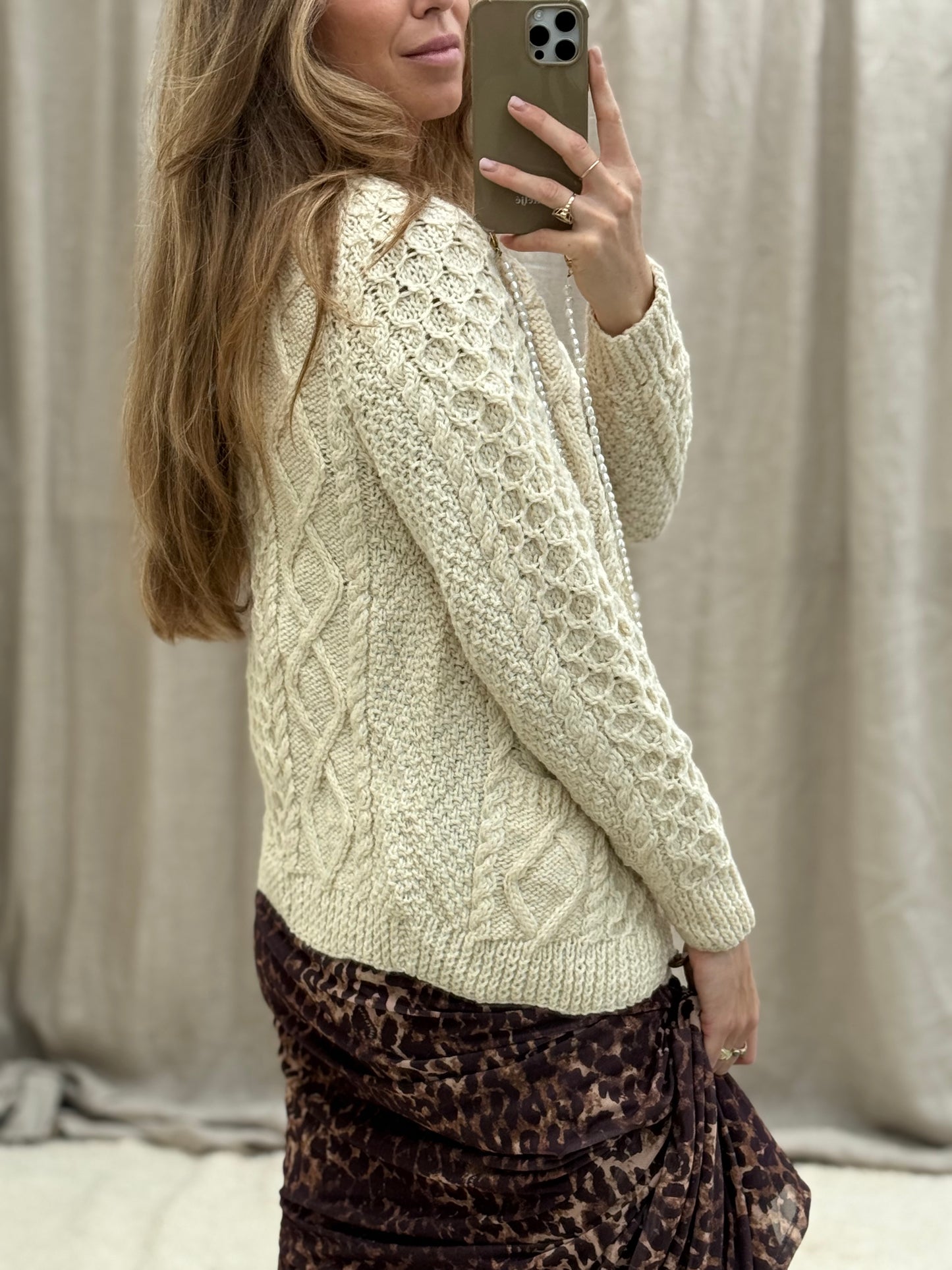 Vintage Aran knitted sweater beige