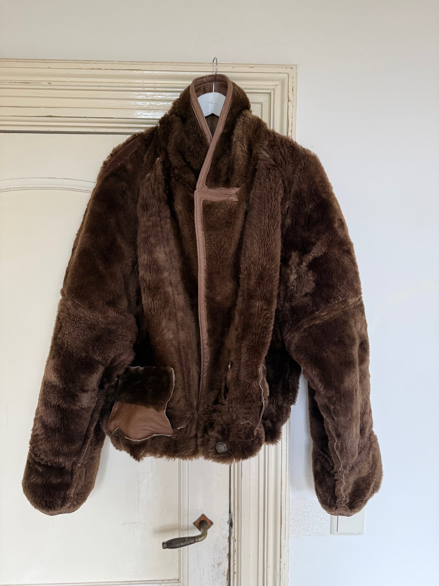 Vintage cropped lammy coat remade reversible bruin maat M-XL