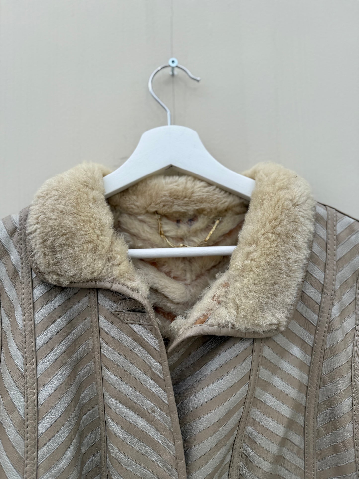 Re-made vintage lammy coat reversible shearling maat xs-m