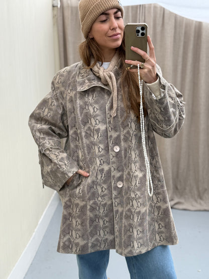 Rino & Pelle slangenprint leren jas vintage pre-loved MAAT 50