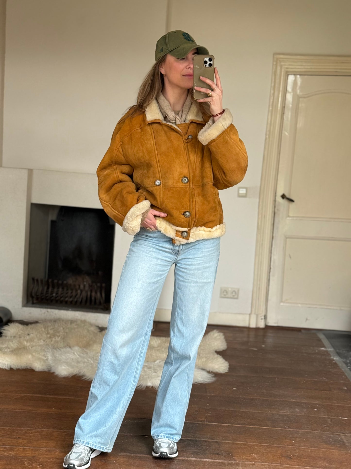 Vintage cropped lammy coat remade reversible bruin maat M-XXL