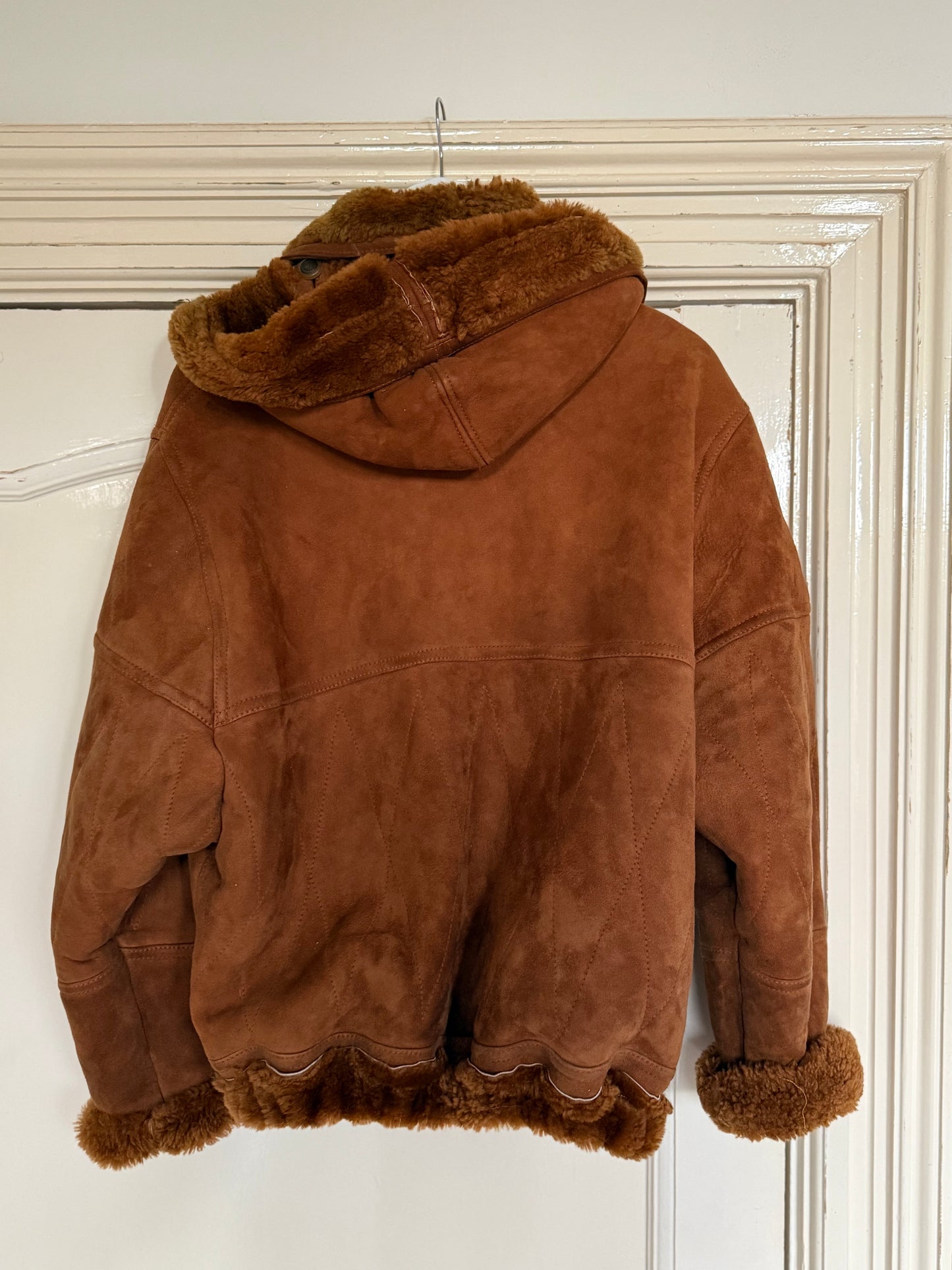 Vintage cropped lammy coat remade bruin Capuchon maat M-XL