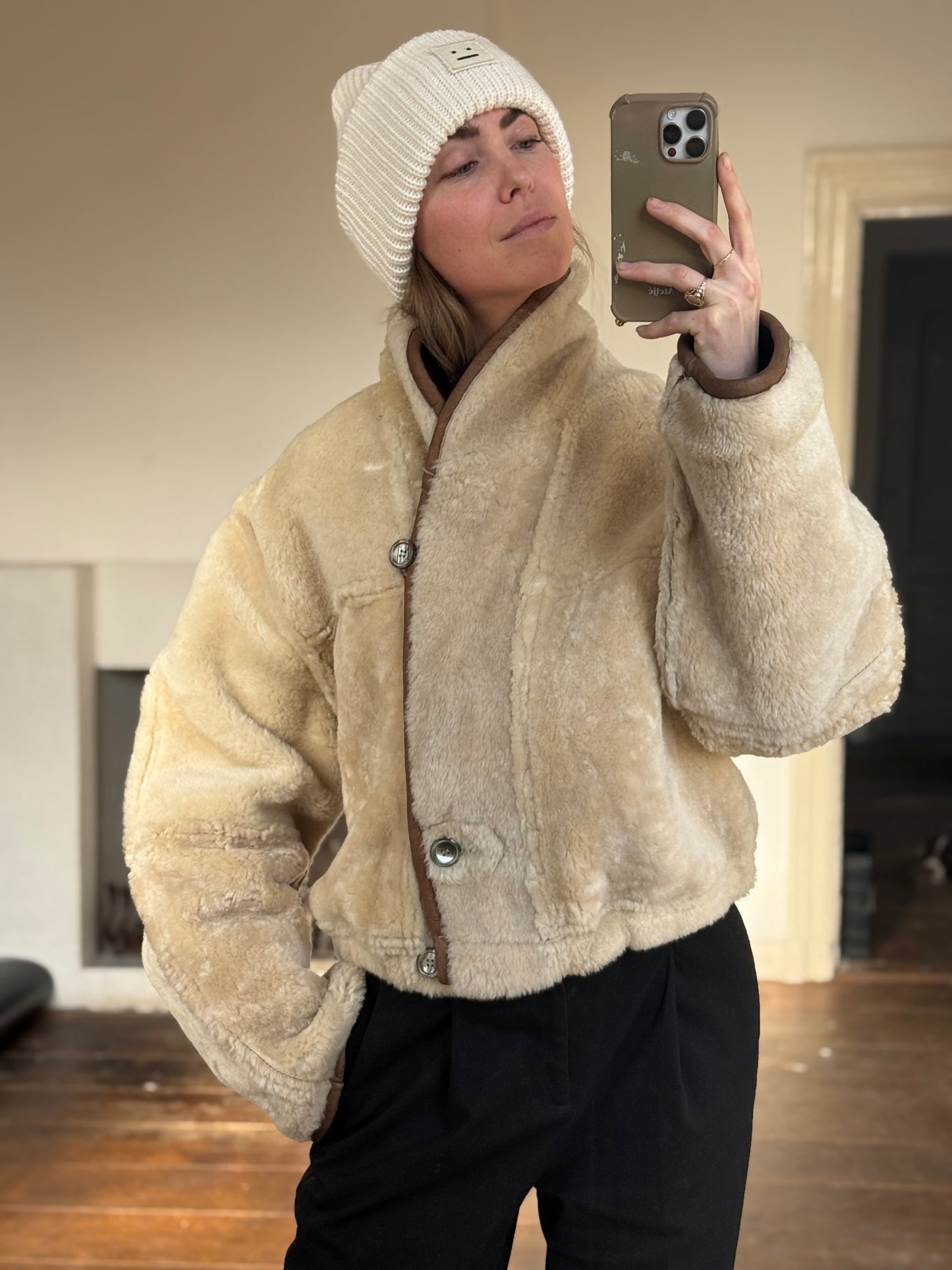 Vintage cropped lammy coat remade reversible bruin maat M-XL